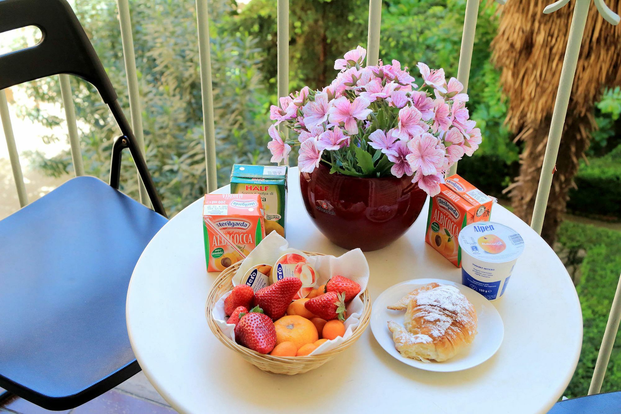 The Guesthouse Rome Bagian luar foto