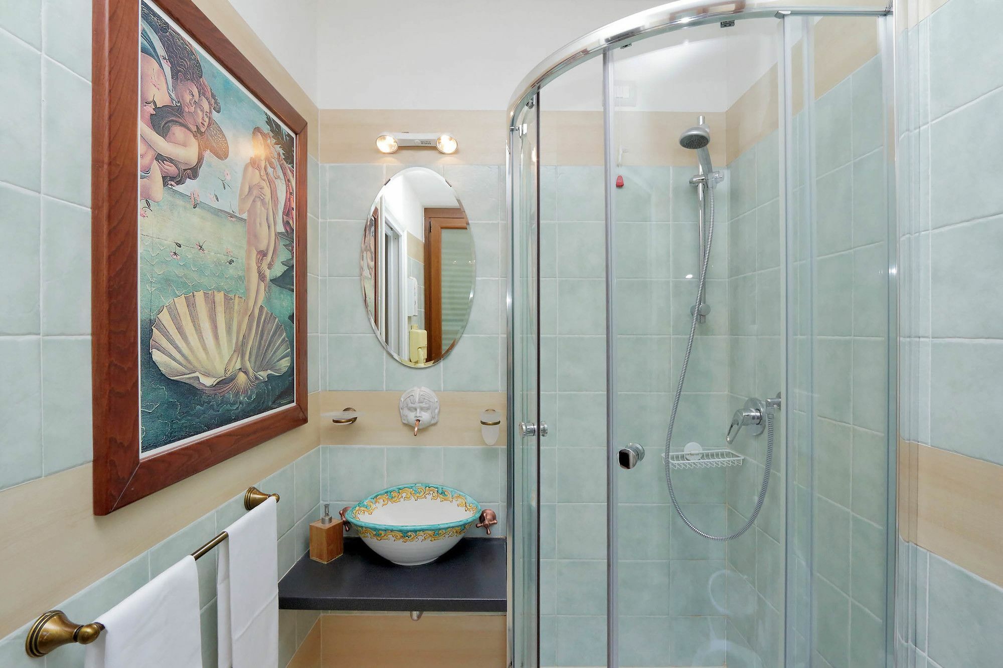 The Guesthouse Rome Bagian luar foto