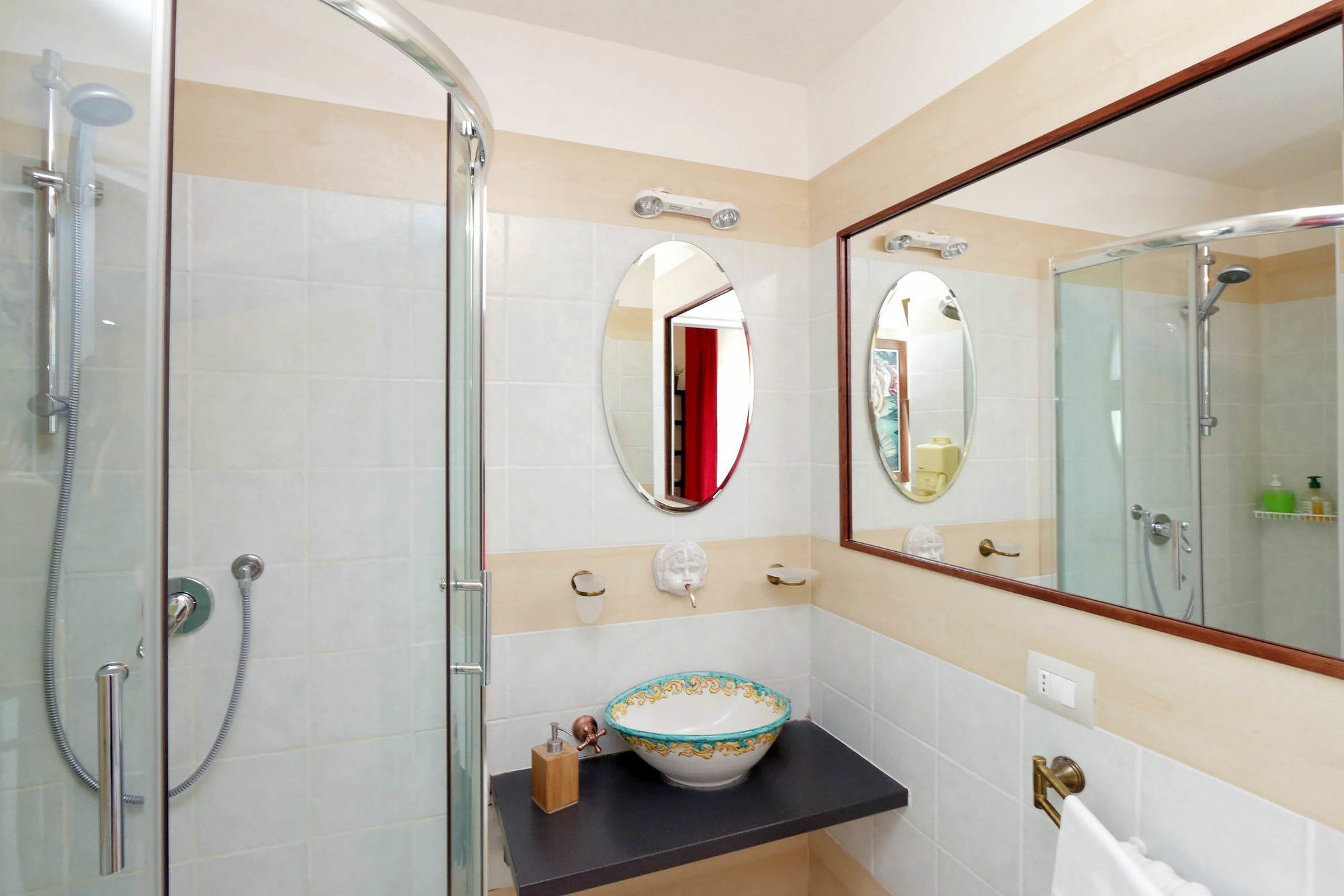 The Guesthouse Rome Bagian luar foto